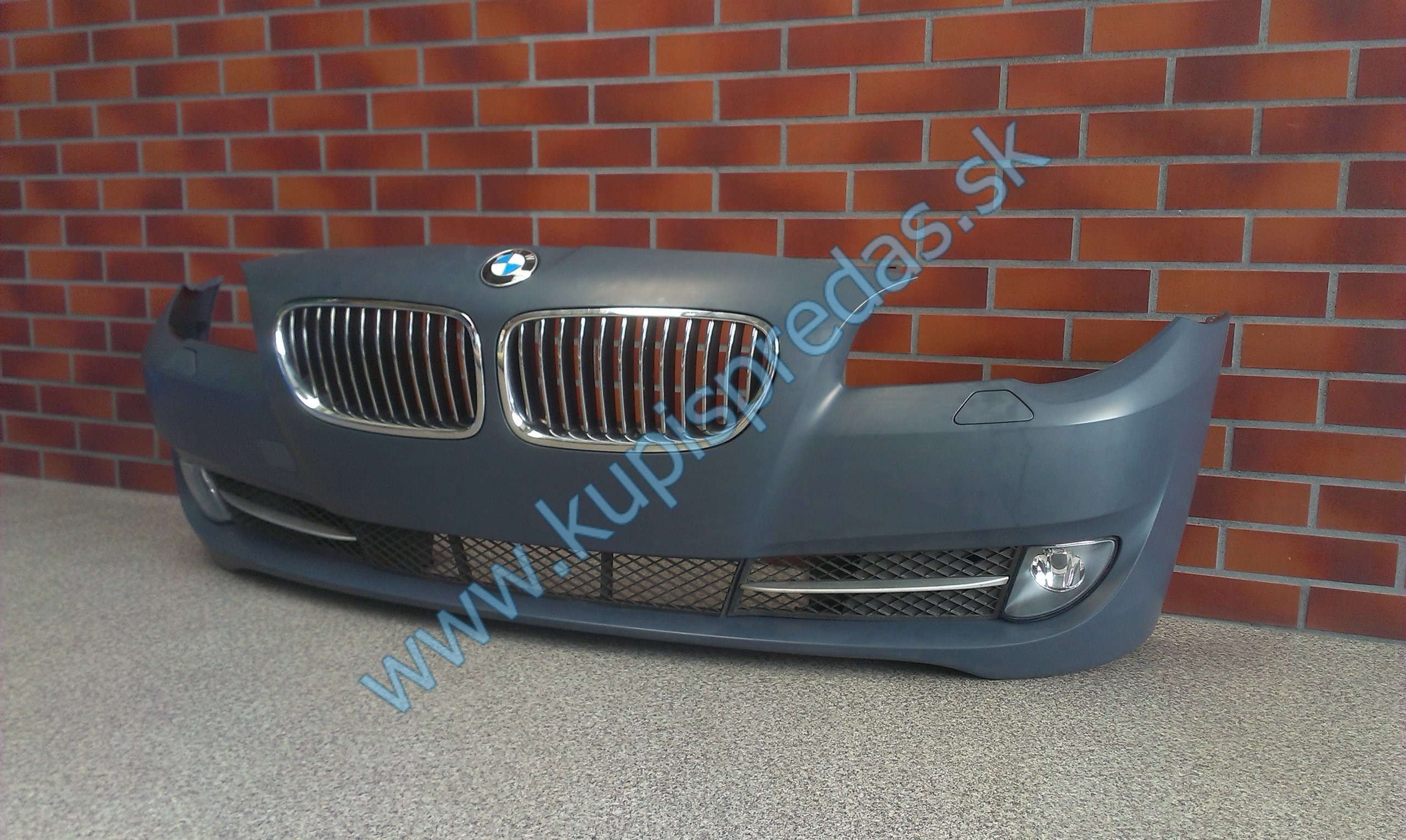 Predný nárazník BMW 5 F10 F11 